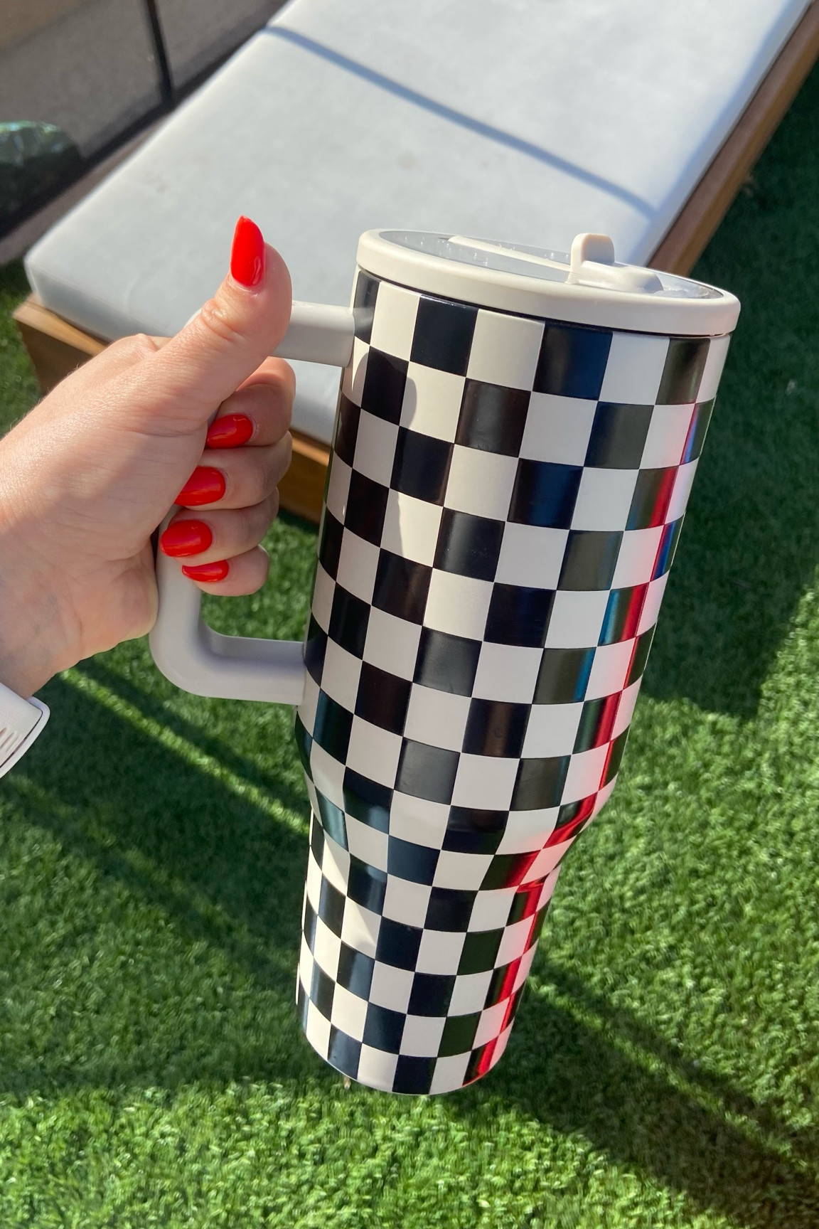 I’ve been loving this new pattern of Hydrojug! The Traveler jug is my favorite because it never leaks! 

#LTKstyletip #LTKSeasonal #LTKfitness