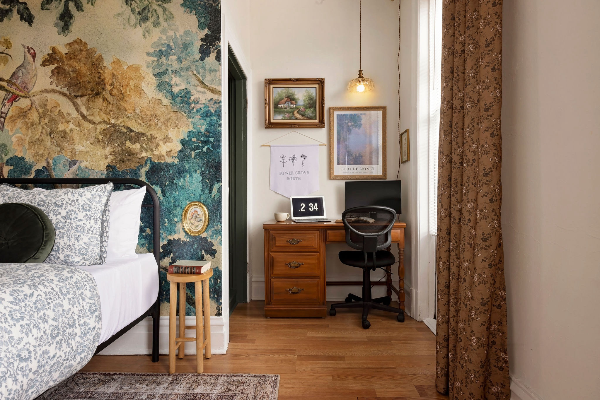 A whimsical desk setup right next to this bedroom window… you may end up daydreaming more than working 🤣

#LTKhome #LTKfindsunder50 #LTKstyletip