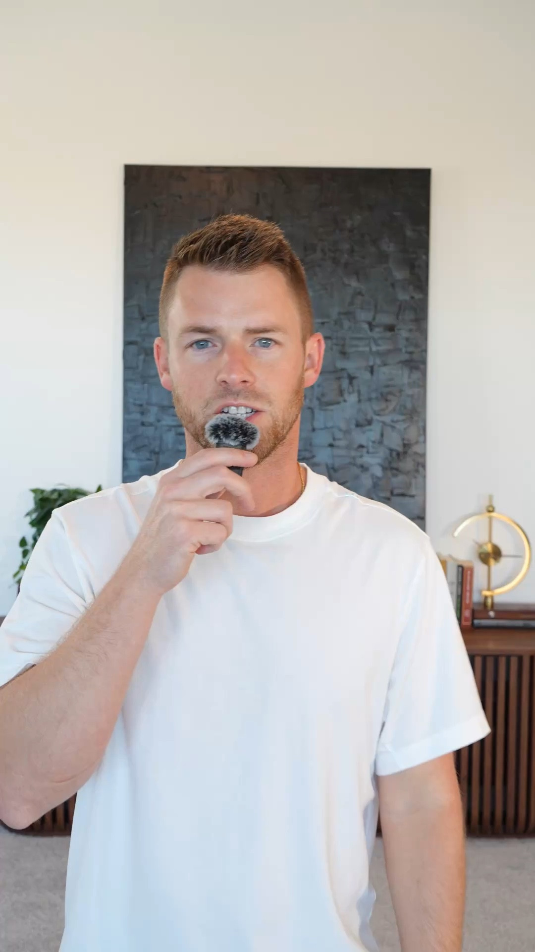 5 shirts to get you through every spring function.

Wearing a medium in the shirts and a small in the sweatshirt

#LTKSaleAlert #LTKSpringSale #LTKMens