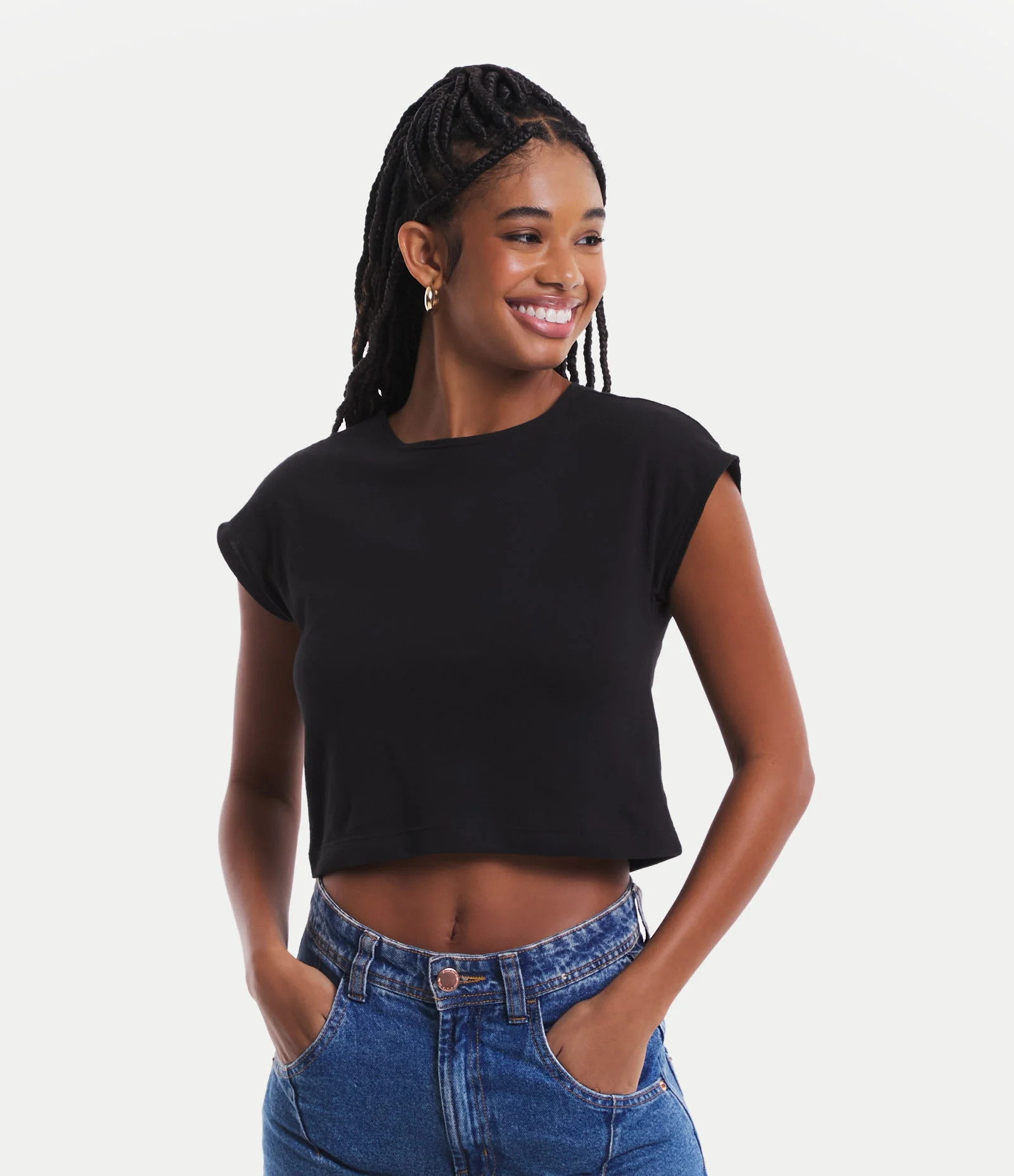 Blusa em Meia Malha com Manga Curta Preto - Lojas Renner | Renner (BR)
