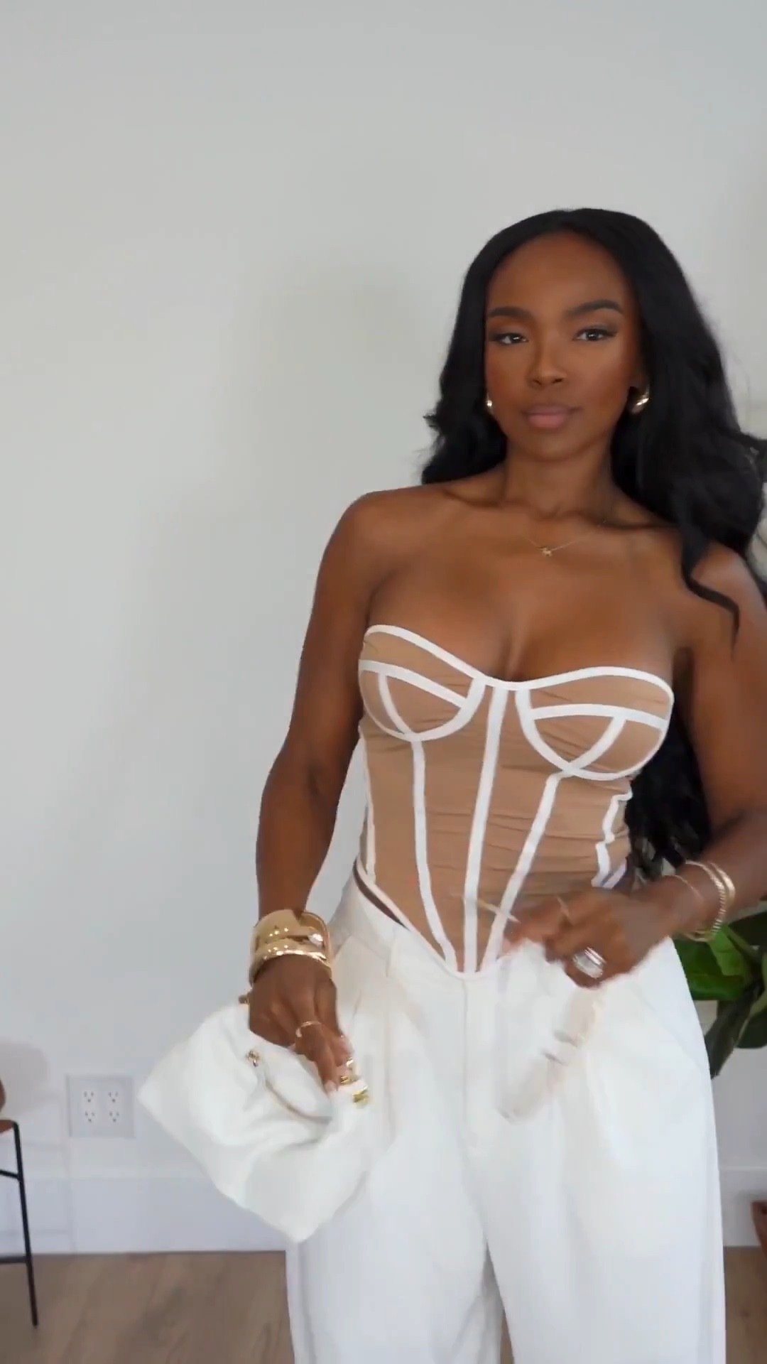 Scroll to shop this effortless neutral outfit that feels both elevated and relaxed. The wide-leg white trousers paired with the structured neutral top create a polished look that’s easy to style for multiple occasions, making it a great long-term piece with strong cost-per-wear value.

Perfect for vacation outfits, brunch dates, summer dinners, resort wear, and elevated everyday looks.

5'4" | 138 lbs | 34D bust | 27" waist | 40" hips#LTKSpringSale





#LTKootd #LTKgrwm #LTKPetite