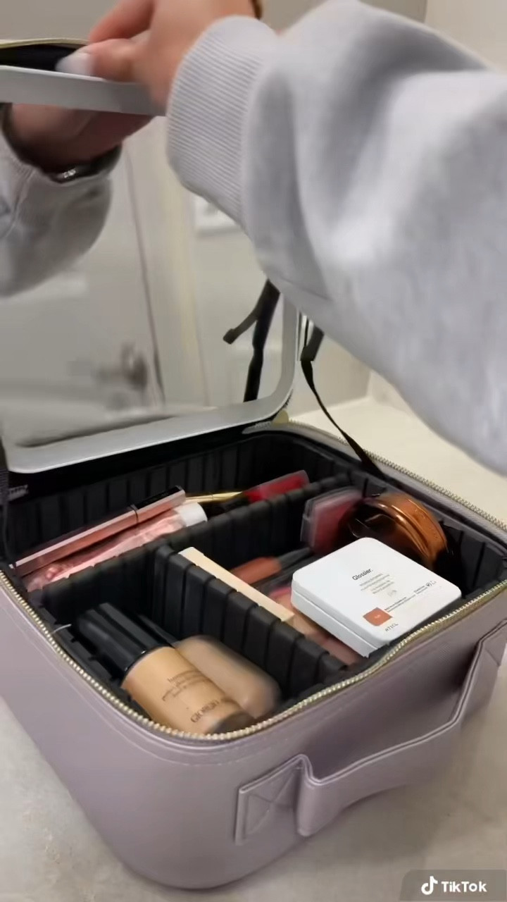 Amazon Prime Day Deals - the perfect makeup bag! #primeday #amazon 

#LTKBeauty #LTKTravel #LTKSaleAlert