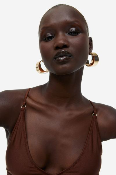 Double-layered hoop earrings | H&M (UK, MY, IN, SG, PH, TW, HK)