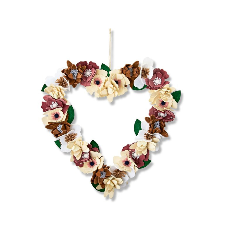 Valentine's Day Multicolor Felt Heart Wreath, 20" x 23", by Way To Celebrate - Walmart.com | Walmart (US)