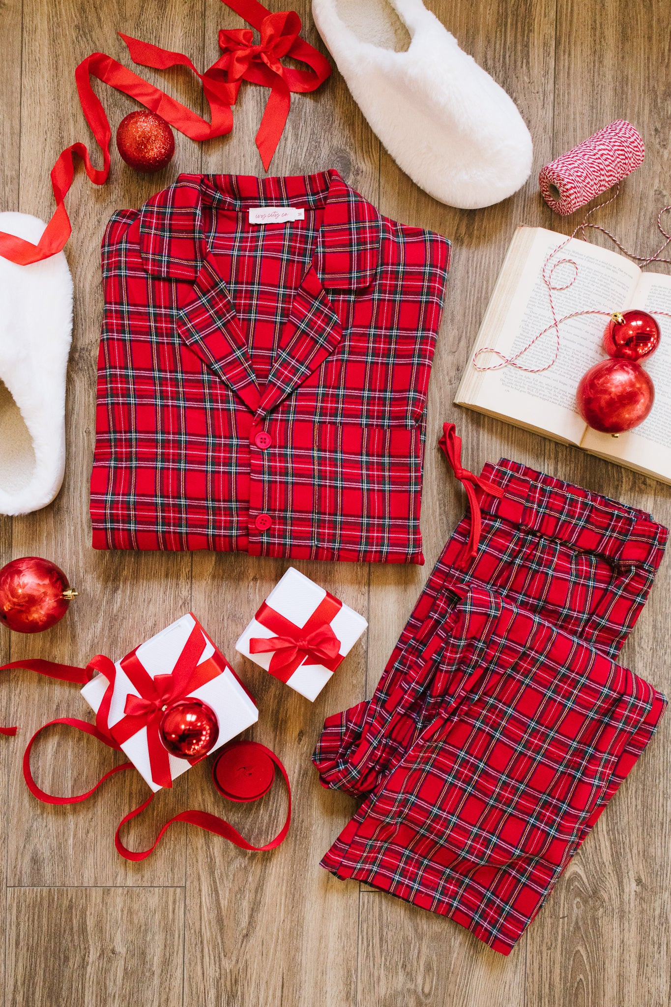 Mens Benjamin Pajama Set in Holiday Plaid - FINAL SALE | Ivy City Co