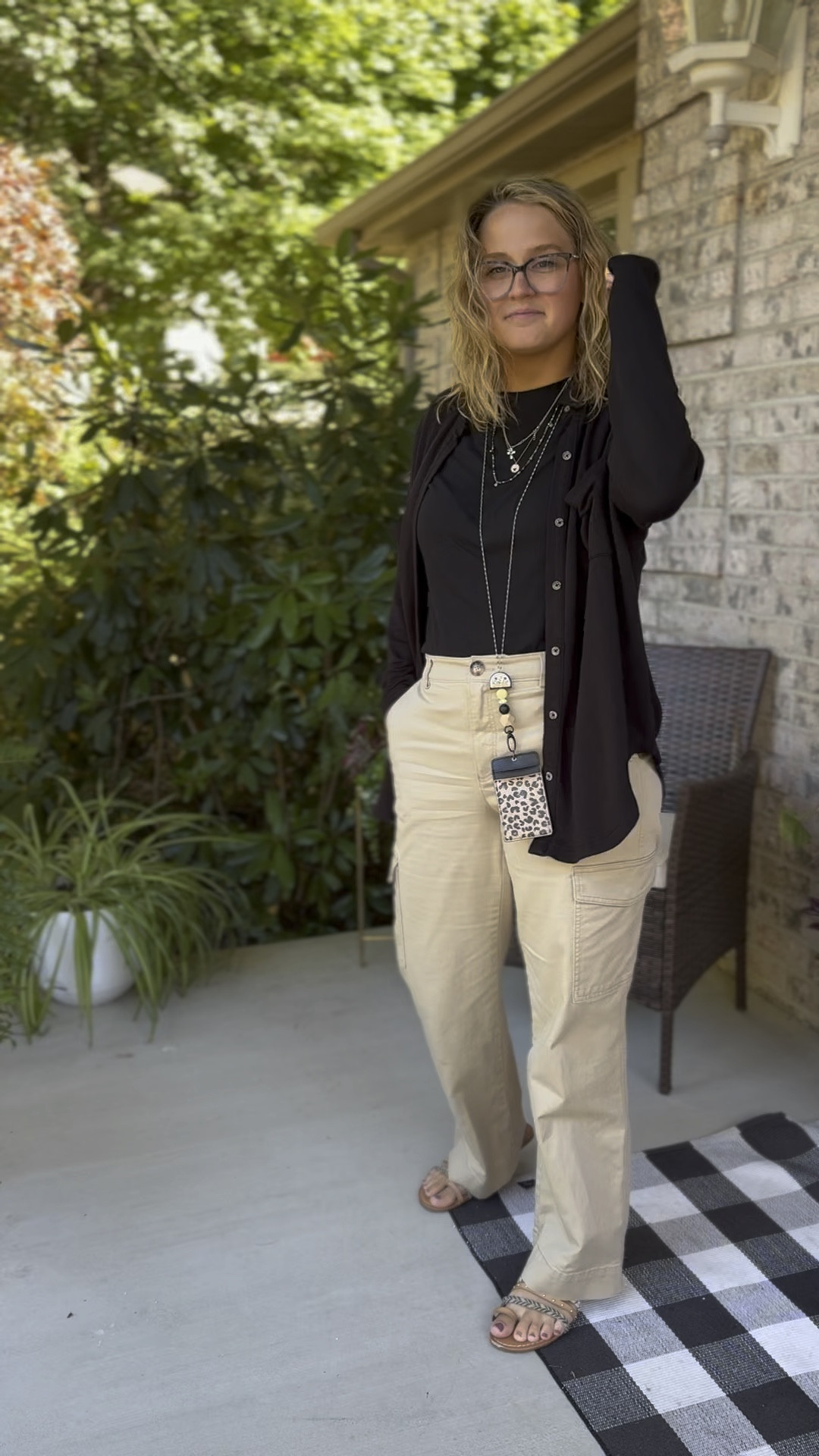 Teacher outfit
Khaki pants
Wide leg pantss

#LTKFindsUnder50 #LTKWorkwear #LTKSeasonal