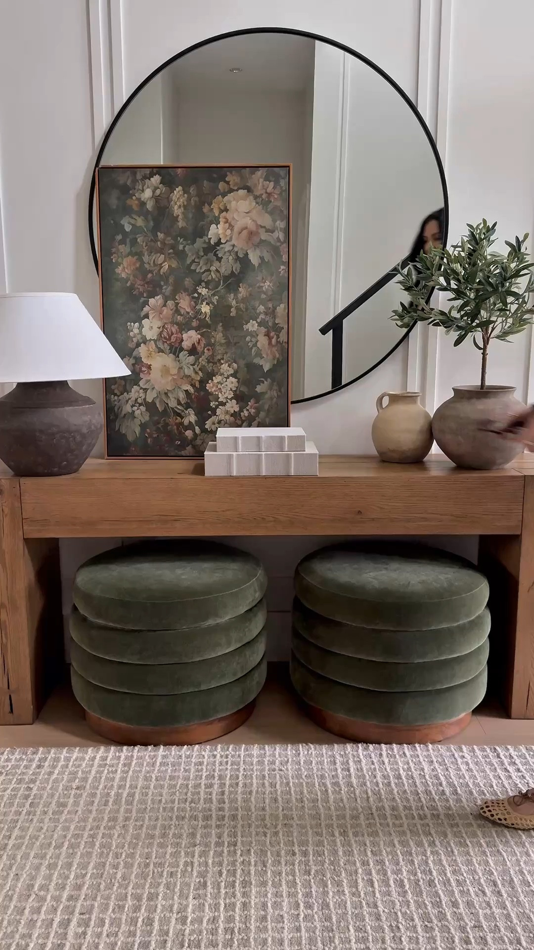 #ad How I keep my entryway clutter free✨
My functional, yet aesthetic finds from @Wayfair makes it easy! 
#SpringCleaning #Wayfair #WayfairPartner
