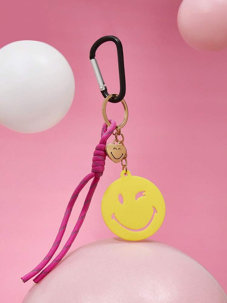 SmileyWorld® | SHEIN Smiling Face Collaboration Keychain Bag Accessory, Valentines | SHEIN