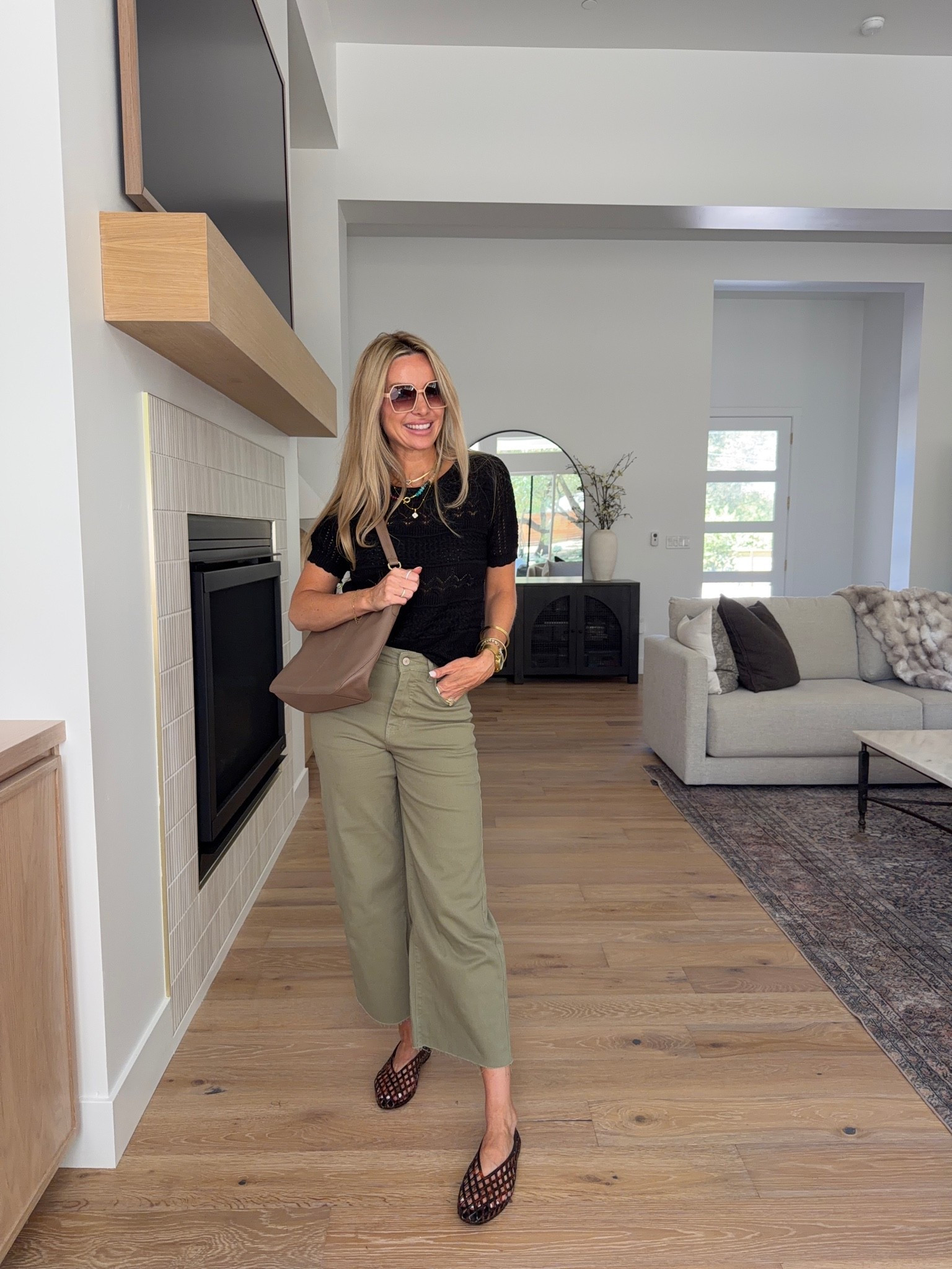 Amazon outfits in my favorite color for transitioning into fall. 💚

These are the Amazon finds I’ve been reaching for lately because they’re effortless, versatile, and perfect for those in-between seasons. Plus, there are a few American Eagle-inspired finds that are so good.

Tell me your favorite look below! 👇

#amazonfashion #amazonfinds #falloutfits #affordablestyle