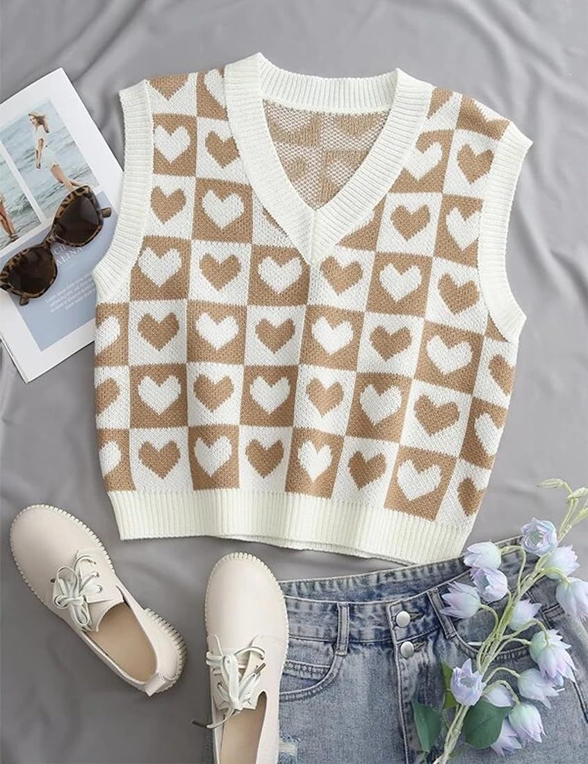 SAFRISIOR Women Cute Heart Checker Print Sweater Vest V Neck Color Block Sleeveless Pullover Knit... | Amazon (US)