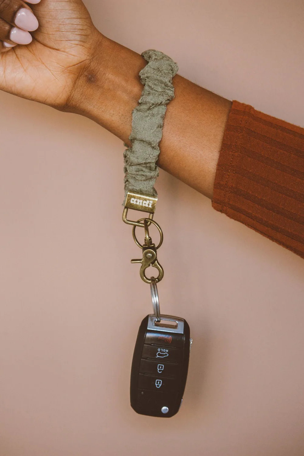 Crinkled Moss Keychain | Shop Andi
