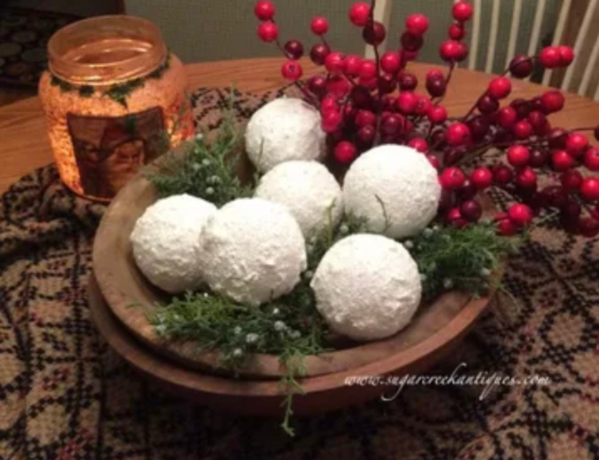 SPARKLE SNOWBALLS
Spread on a layer of Snow-Tex, while still wet apply diamond dust or glitter…follow directions on product for drying.
www.sugarcreekantiques.com
#LTKHoliday

#LTKHome #LTKSeasonal