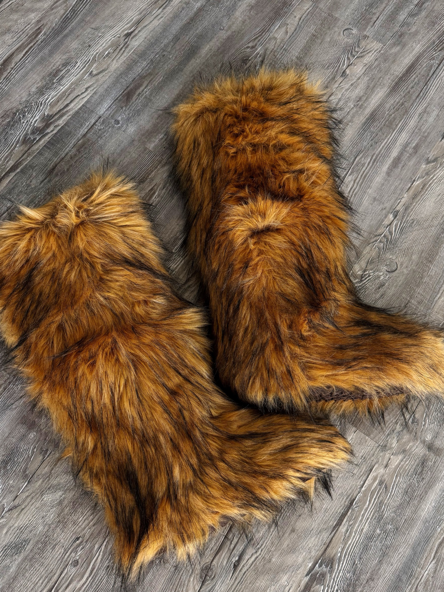 The exact boots are tagged. 