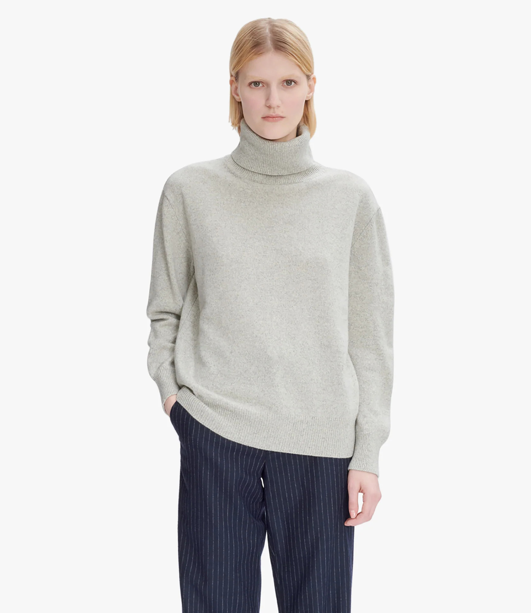A. P.C. Women's Alma sweater Size: Large in Ecru/Gray | A.P.C. US