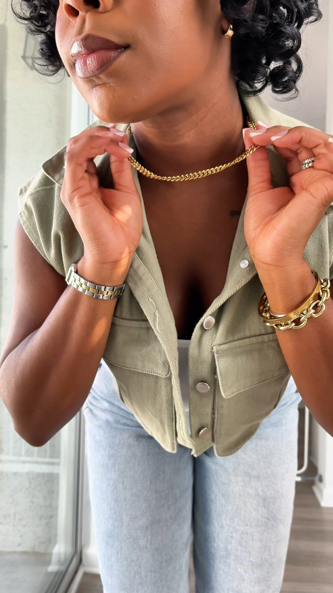 Sunday style but make it mom-life chic ✨ Comfortable, cute, and easy to move in (because you know toddlers don’t stop 😅). 
…
Wide-leg denim, an easy white tank, and a cropped vest to pull it all together 🤍 Perfect for church, brunch, or just running around with my girl. 

📏 For sizing reference: I’m 5’3”, 135 lbs, usually a size small/medium on top and a 4 in pants.
…
💋Follow me here @cara.chanel for more looks and vibes like this.
🔗P.S. All products are linked in my LTK, story + Storefront (Link in Bio)

#MomStyleDaily #SundayOOTD #RealMomStyle #OOTDInspo #MomOnTheGo

#LTKPetite #LTKBeauty #LTKFindsUnder50