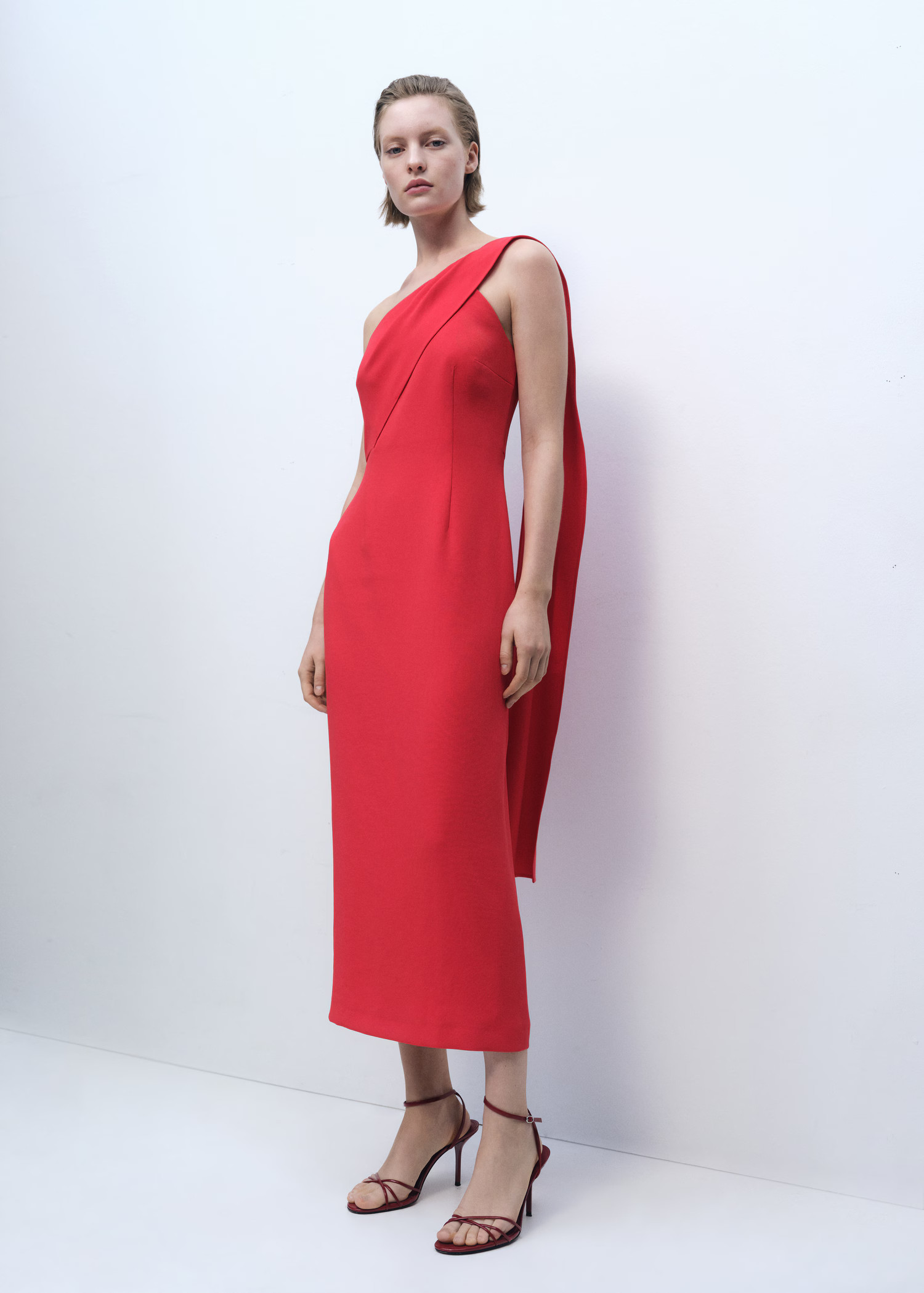 Asymmetrical bow-neck dress - Women | MANGO United Kingdom | MANGO (UK)