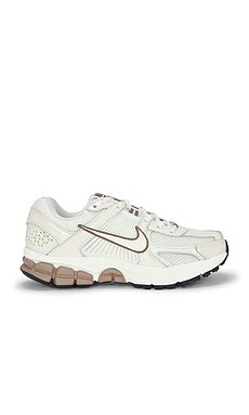 Zoom Vomero 5 Sneaker
                    
                    Nike | Revolve Clothing (Global)