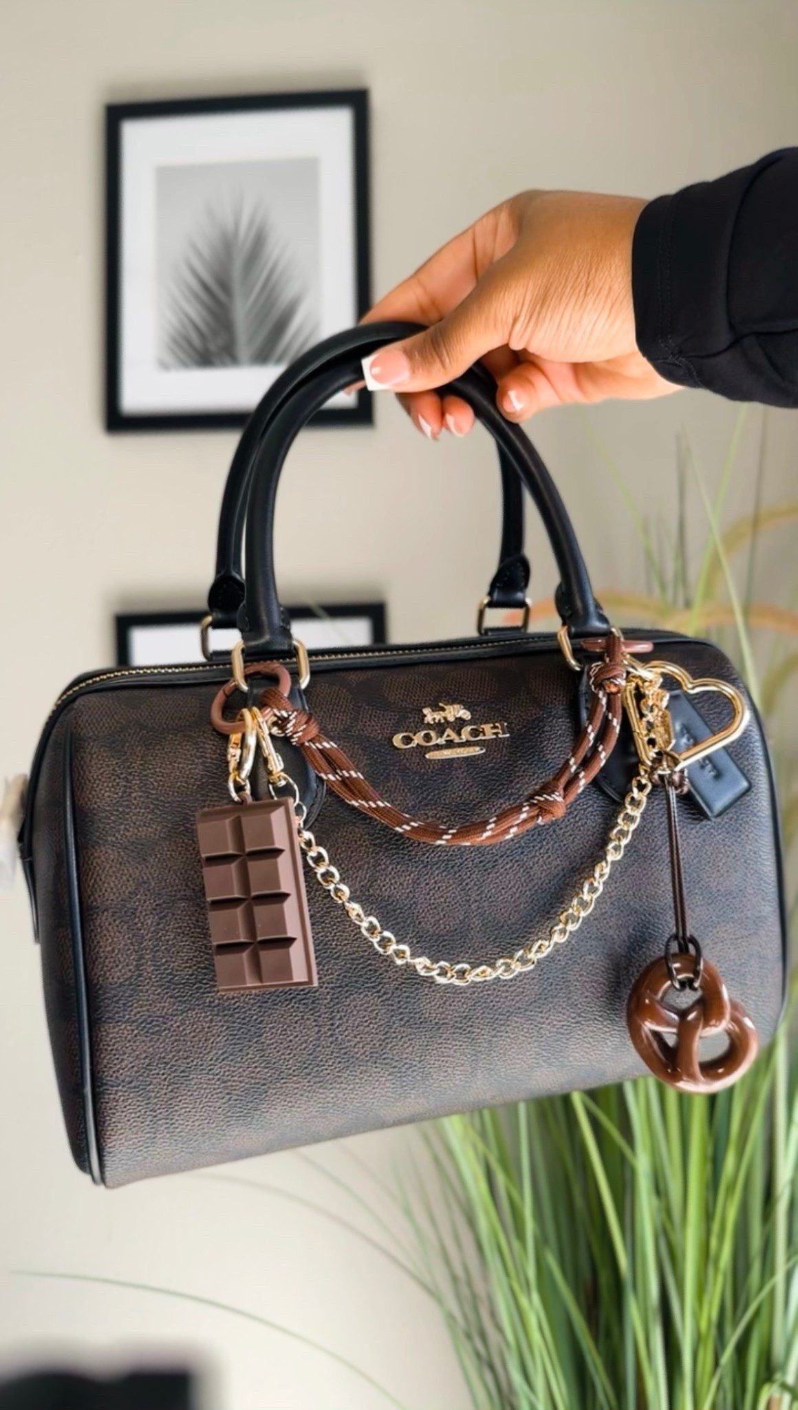 Perfect everyday coach bag 

#LTKSaleAlert #LTKootd #LTKU
