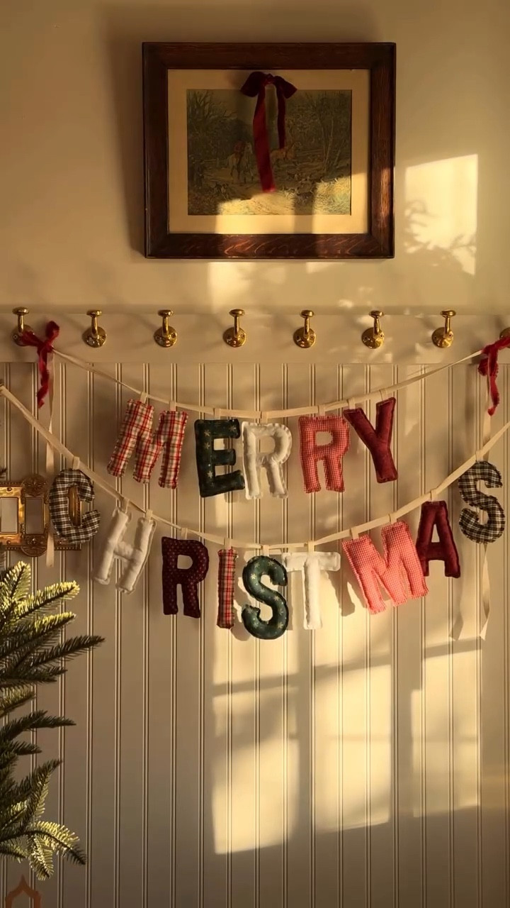 The sweetest Christmas banner ❤️

#christmasdecor #christmasdecorations #holidaydecor #holidaydecorations #merrychristmas #merrychristmasbanner #christmasvibes #christmasaesthetic #cozychristmas #cozyhomedecor #homedecor #fyp #foryou #foryoupage #reels #reelsinstagram

#LTKSeasonal #LTKHome #LTKHoliday