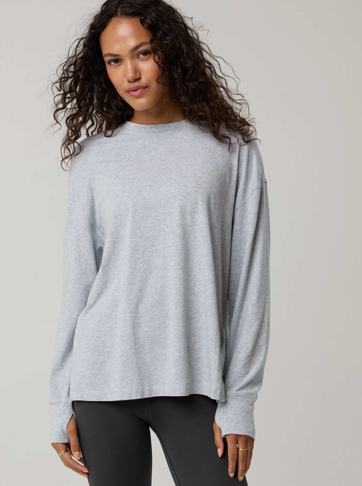 This is the softest, most comfortable shirt. The long and oversized fit makes it perfect for wearing to the gym or running errands. I own it in gray and black.  

 #LTKActive #LTKSaleAlert #LTKMidsize