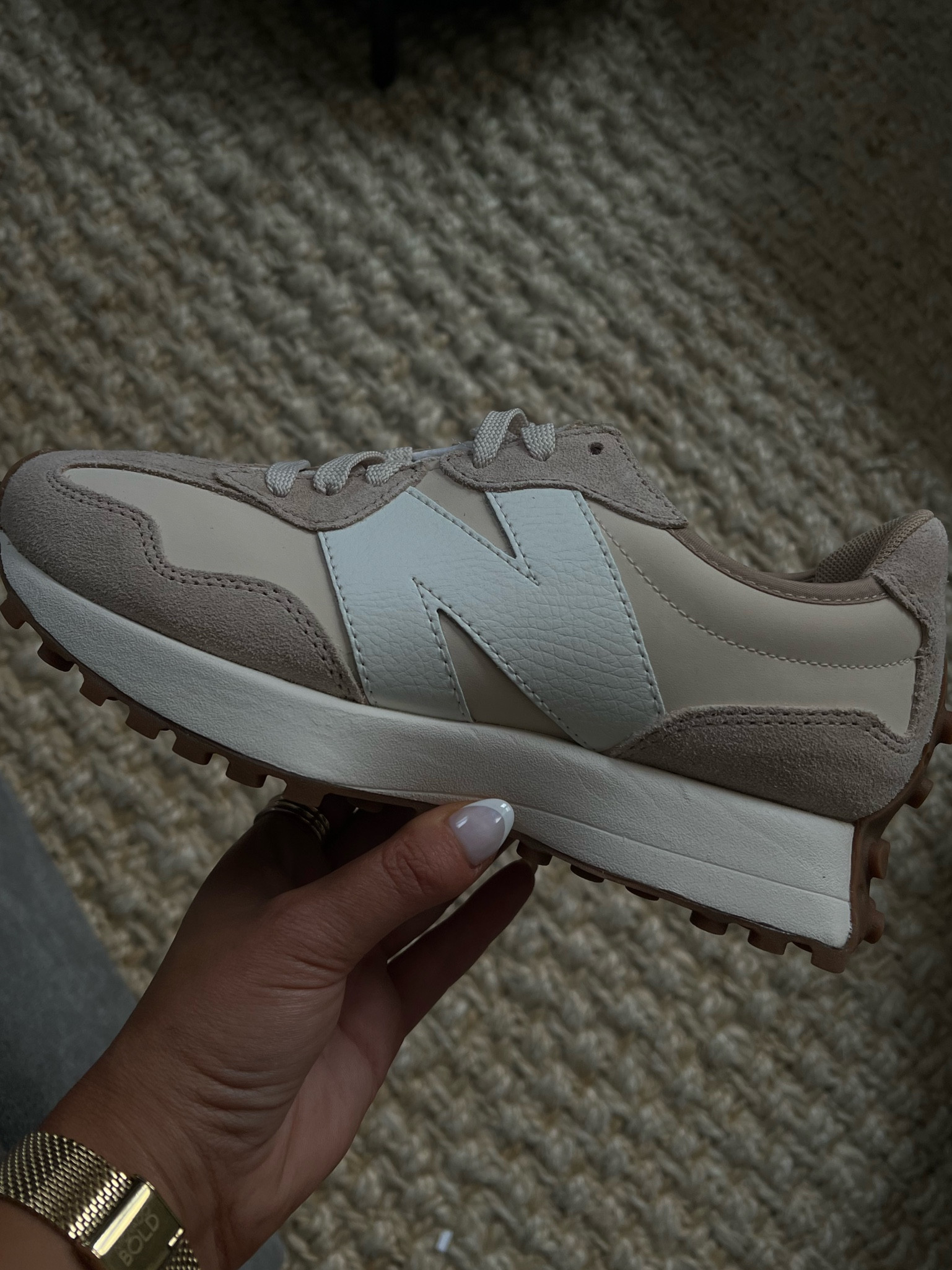 🤍☁️

#LTKshoecrush #LTKstyletip #LTKhome