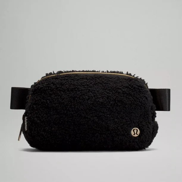 Lululemon Athletica Everywhere Fleece Belt Bag (Black) | Walmart (US)