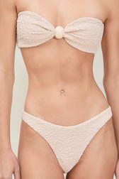 Nina Bottom | Devon Windsor