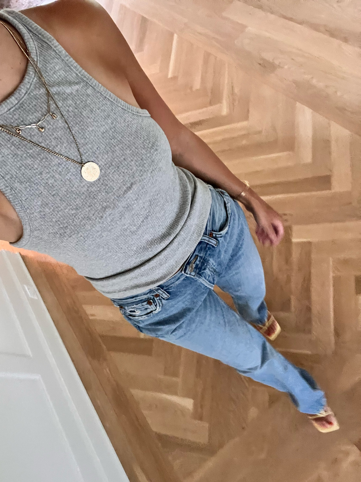 one of my favorite pairs of jeans just restocked, these fit true to size! I’m in a 26 