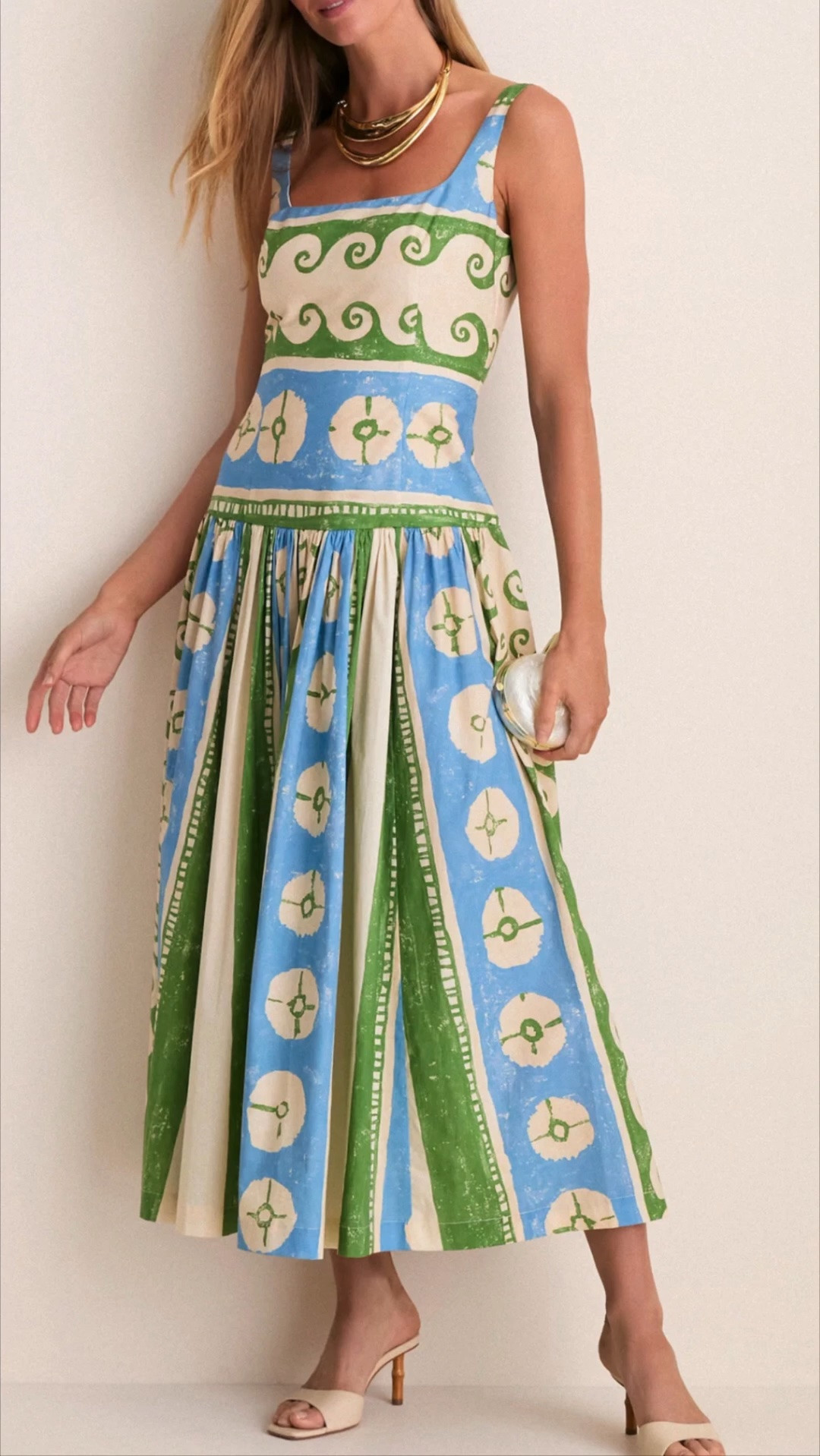 Summer vacation dress perfection!