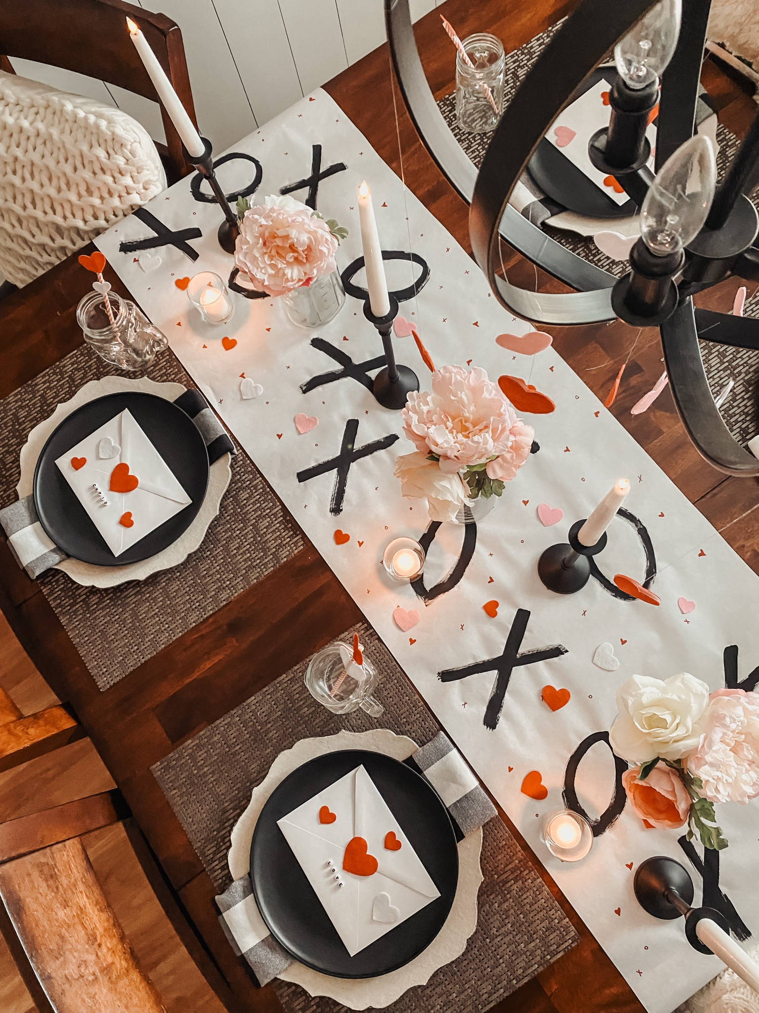 I made this table runner with freezer paper & black craft paint but also linked a similar one if you aren’t into crafting. 💕

#LTKSeasonal