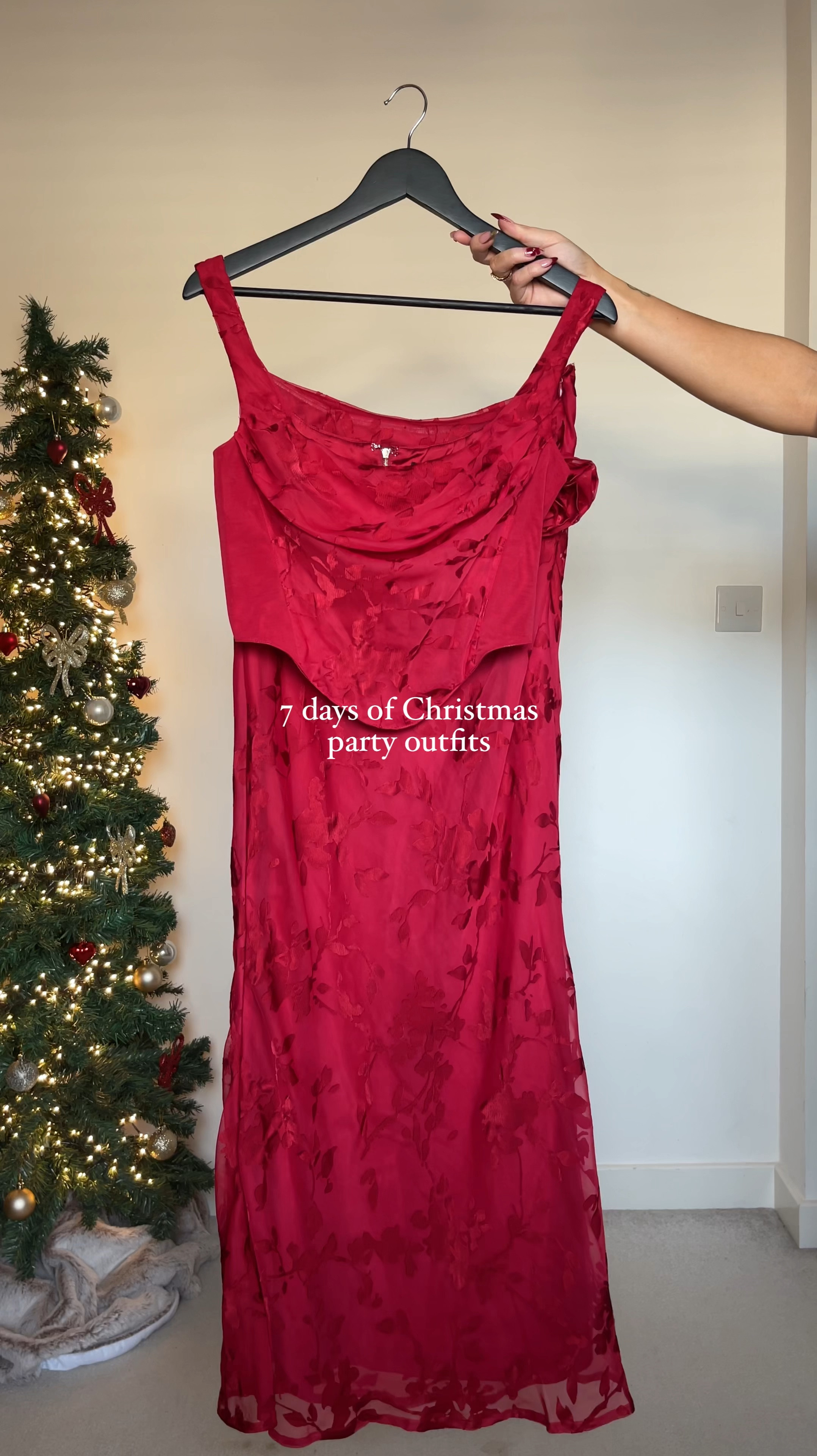 Outfit links 🎅🏻♥️

#LTKwinter #LTKpartywear #LTKuk
