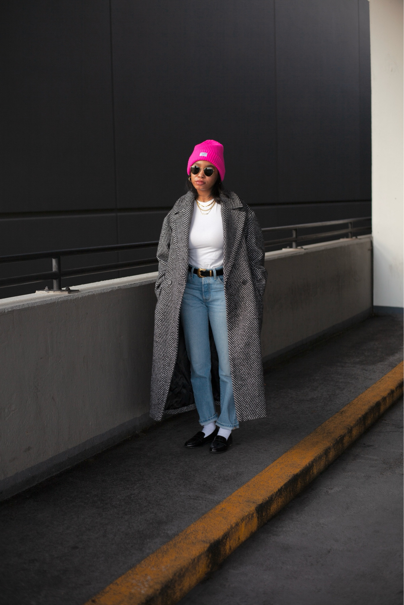 Wearing my true size 25 in jeans

#LTKstyletip #LTKSeasonal #LTKGiftGuide