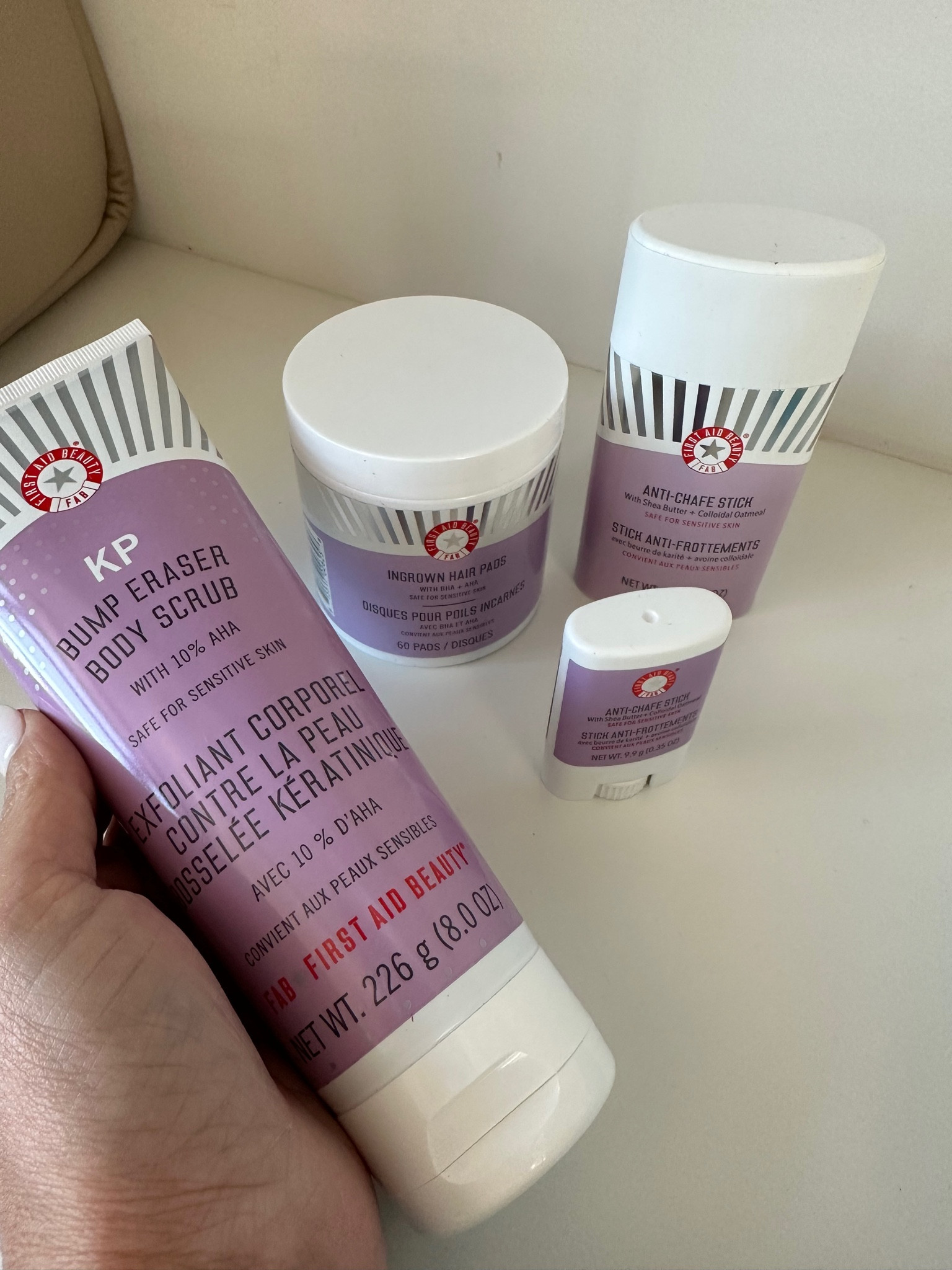 First Aide Beauty summer must haves for shaving
Anti bump exfoliating scrub
Ingrown Hair pads
Anti Shafing stick