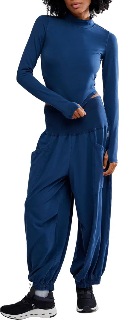 Up in the Air Crop Cotton Blend T-Shirt & Sweatpants Set | Nordstrom