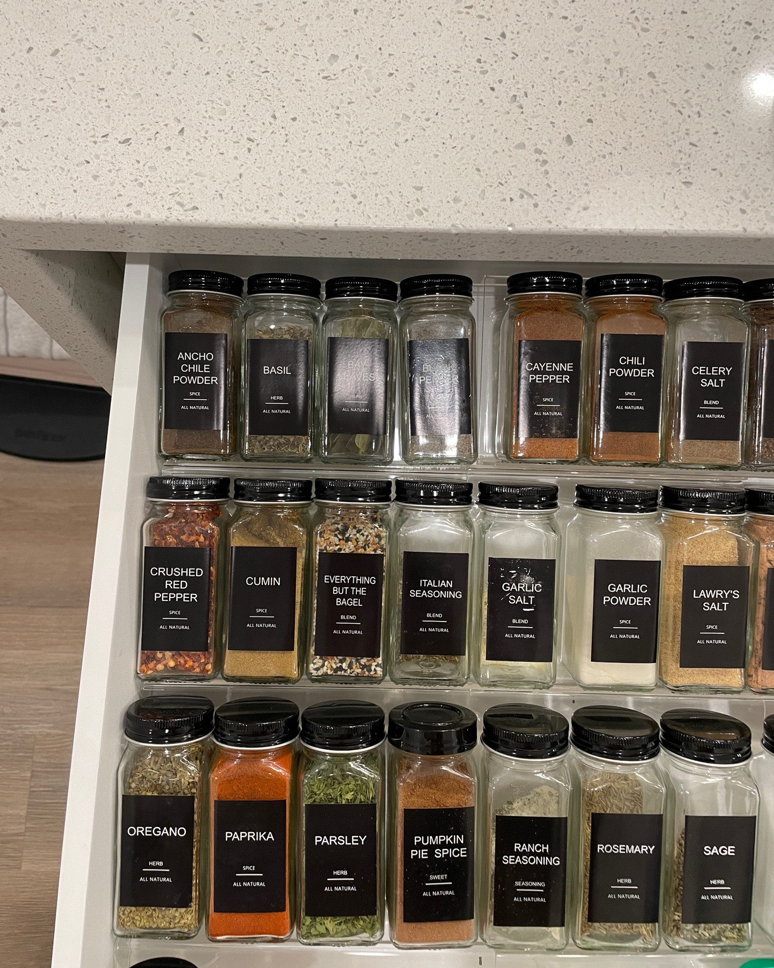 Spice drawer organization

#LTKhome #LTKfindsunder50