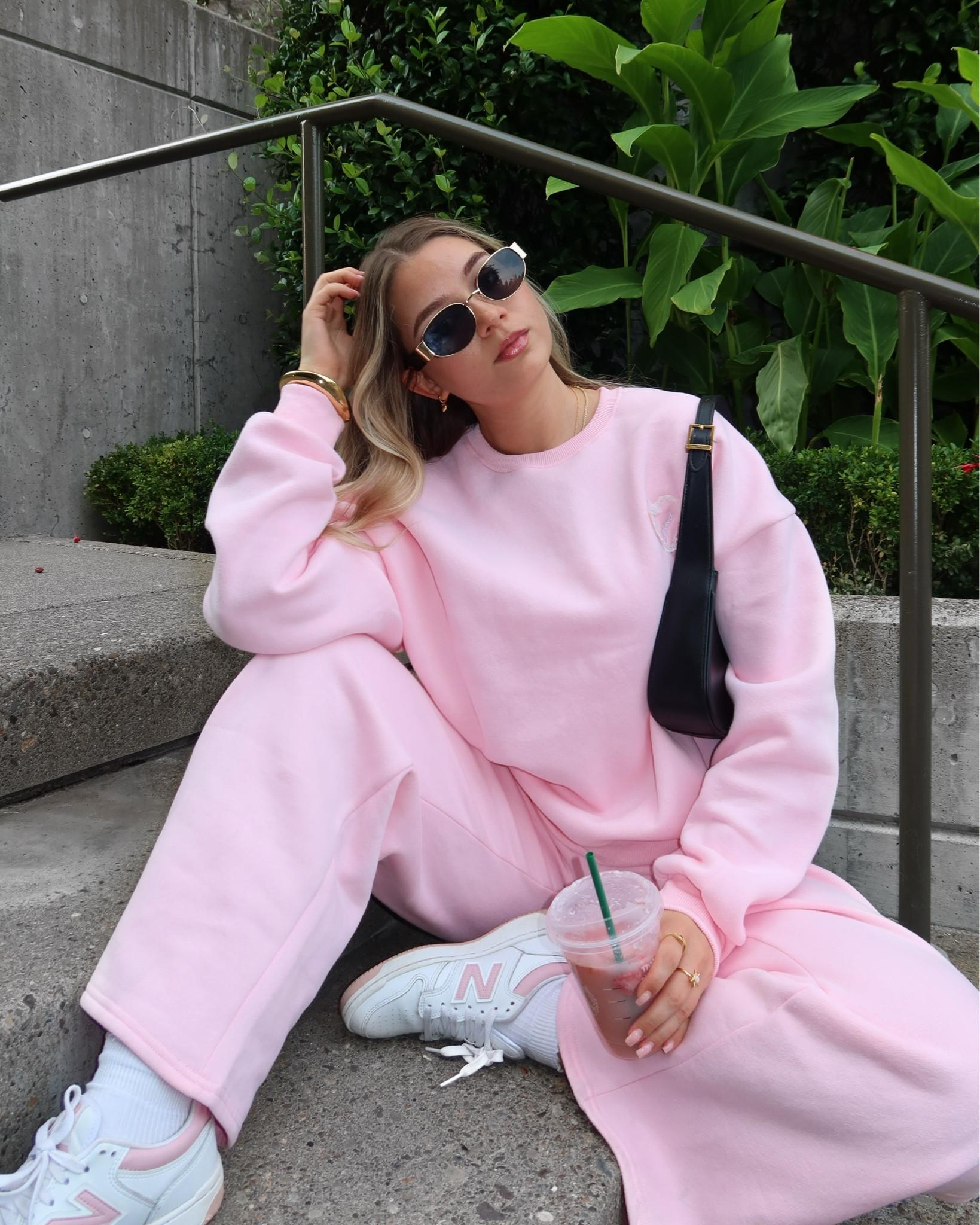 @edikted would be an understatement 🙂‍↕️💗 thus fall we are wearing pink cozy sets! 


#LTKSeasonal #LTKStyleTip #LTKPetite