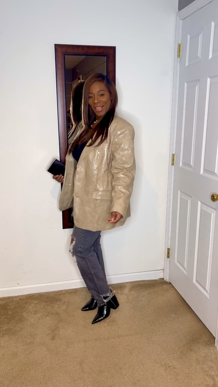 Spring MUST Have Jackets!!! #springjackets #blazer #barnjacket #bomberjacket #denimjacket #trenchcoat 

#LTKspring #LTKSpringSale #LTKspringtrends