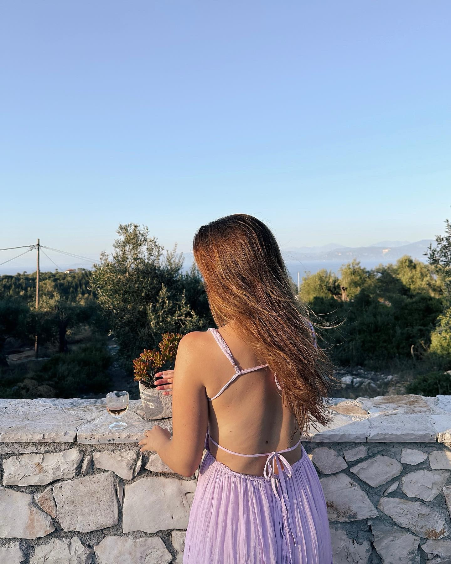 favourite time of day in my favourite dress 🍷