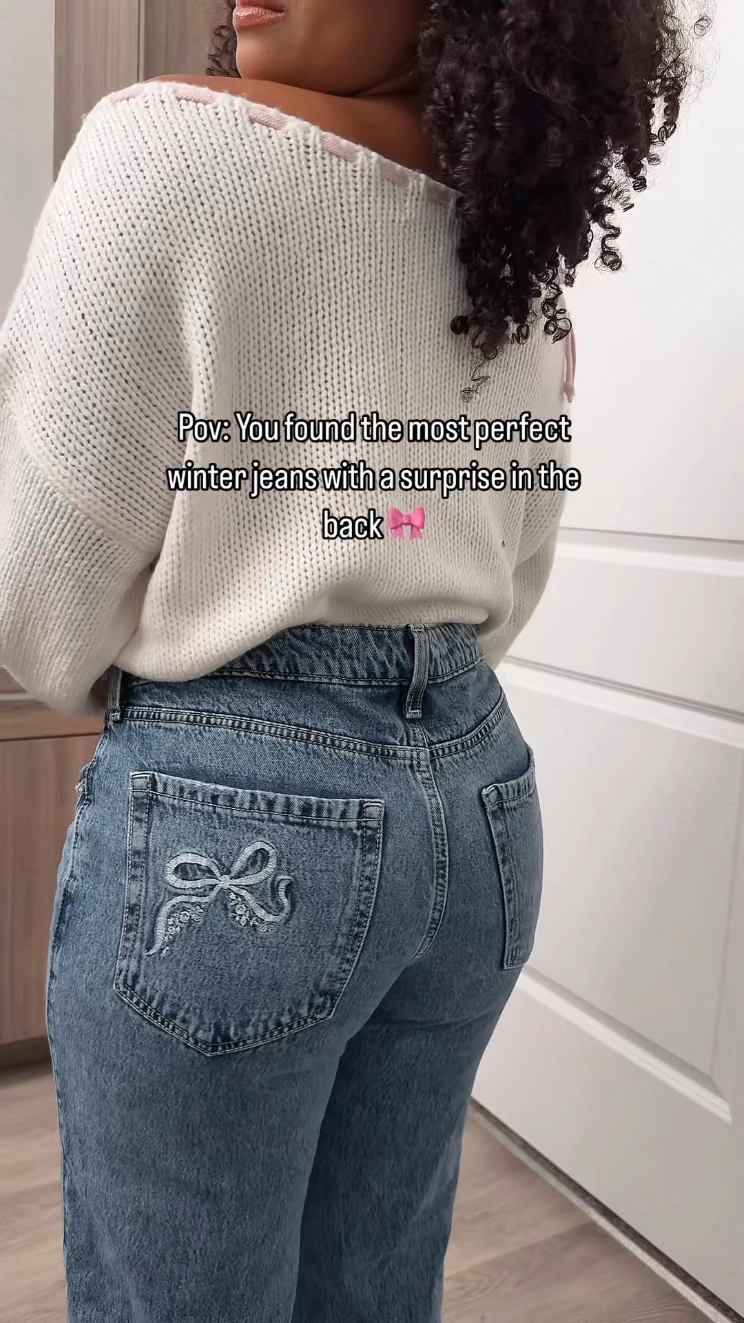 These bow jeans are the MOST perfect for fall/winter! They are curvy girl friendly too!

winter jeans
bow jeans
hollister winter 
hollister bow jeans 

#LTKGiftGuide #LTKVideo #LTKHoliday