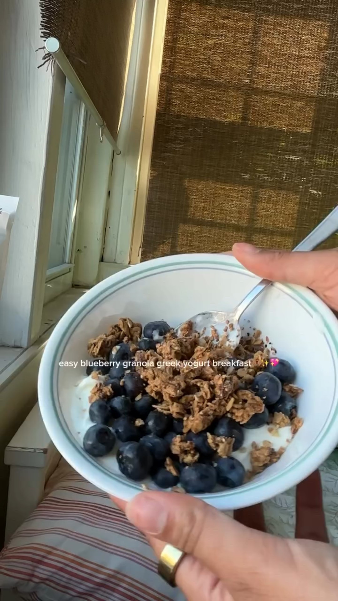 as someone who used to never eat breakfast but having breakfast is so easy when it’s this tasty✨🫶🏽🎀💓💖😇💞 #proteinbreakfastideas #vegetarian #nyc #browngirl #postgrad #foodie #granola #nj #breakfast