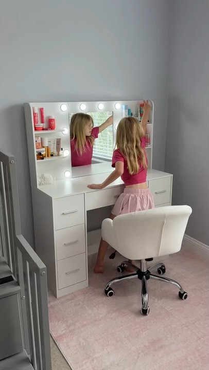 The best vanity on Amazon! 

#LTKootd #LTKOver40 #LTKdayinmylife