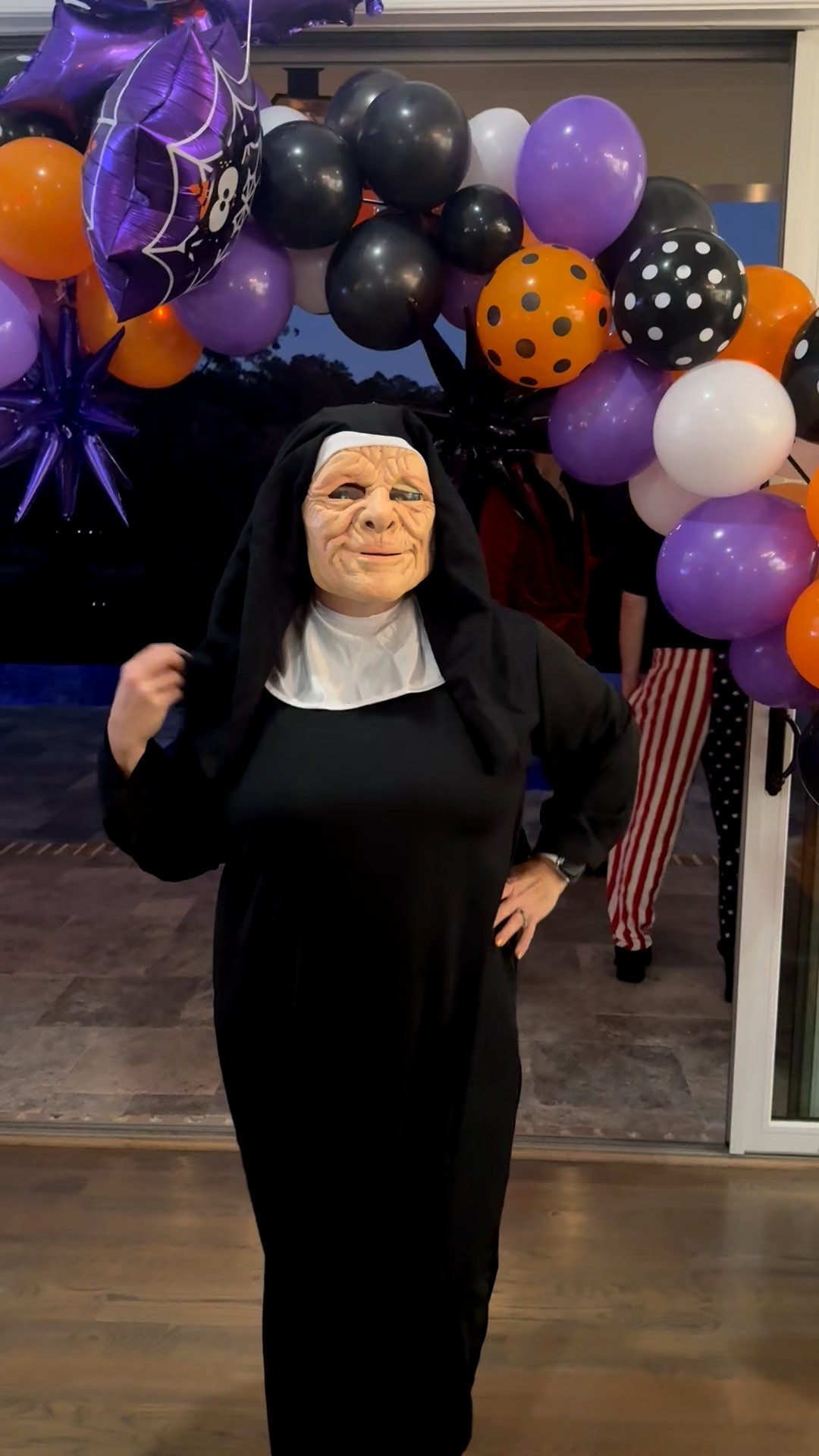 My fun Halloween costume👻💀🎃

#LTKSeasonal #LTKParties #LTKOver40