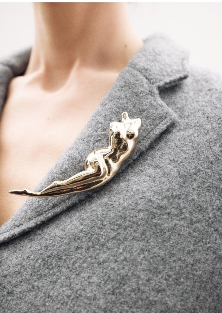 ZARA WOMAN NWT SS24 METAL TORSO BROOCH GOLDEN 1856/052 | eBay US