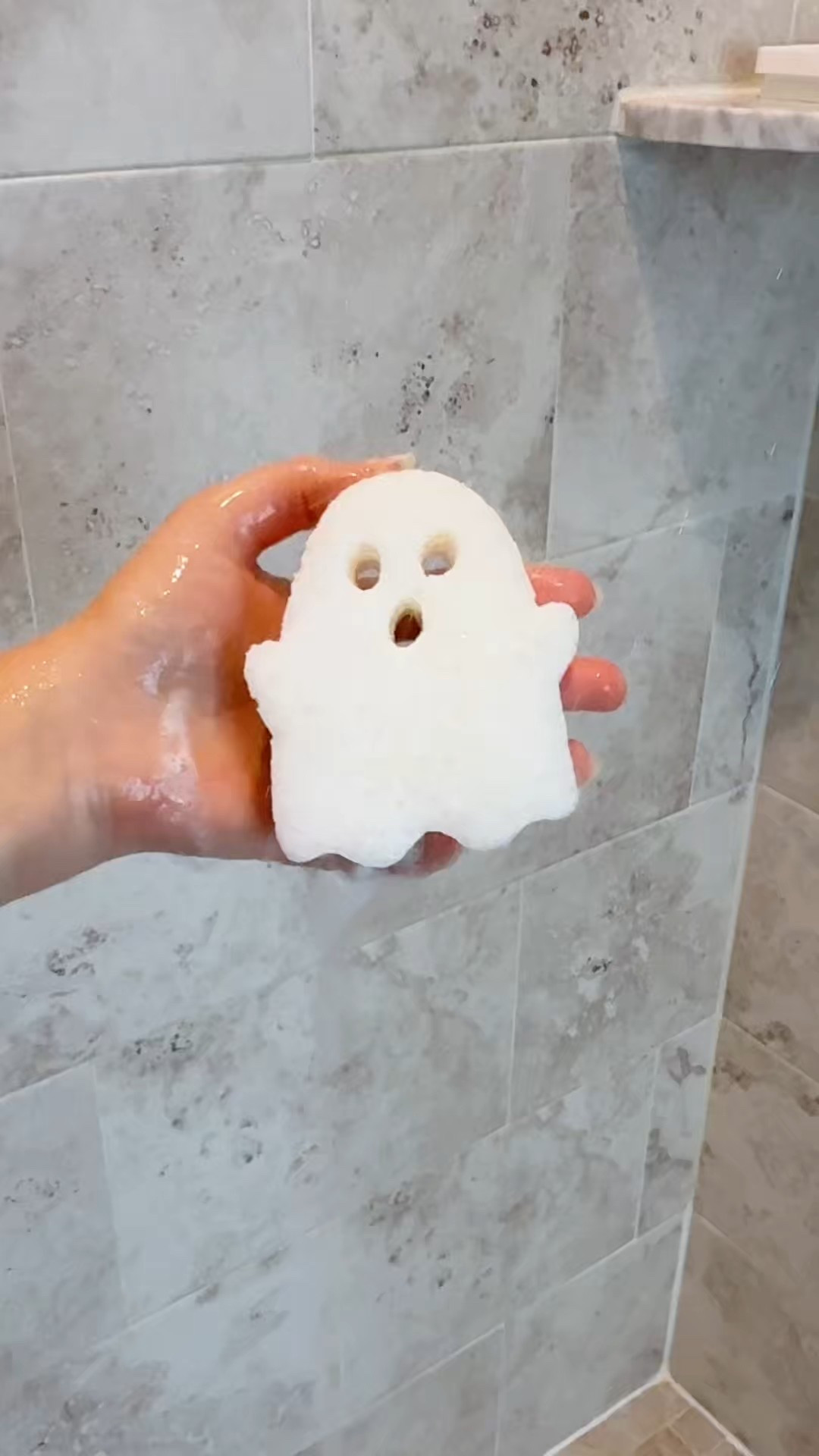 👻 Turn your daily shower into a cozy spa moment 🎃

This limited edition Phantom Dreams, buffer from Spongelike smells like marshmallows, caramel, and white woods. 

Subtly sweet while still smelling fresh and clean!

It lasts for 12+ showers and comes in multiple other scents and sizes too. 

This little ghost is perfect for gifting, travel, or just treating yourself 🤍🚿🛀

All products are vegan friendly, cruelty free, paraban free, and dermatologist tested!

#cozyseason #halloweenvibes #halloween #selfcare #care #Spongelle

#LTKSeasonal #LTKHome #LTKFindsUnder50