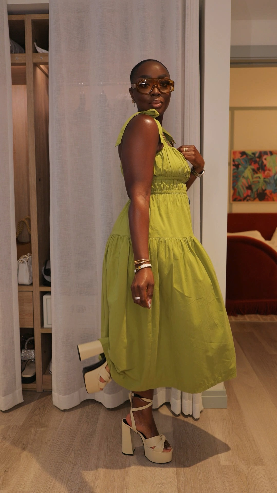 I’m just a girl, who loves looking like a delicate flower! Isn’t this look so cute? #summeroutfit #outfitideas #summerdress 

#LTKBeauty #LTKFindsUnder100 #LTKVideo