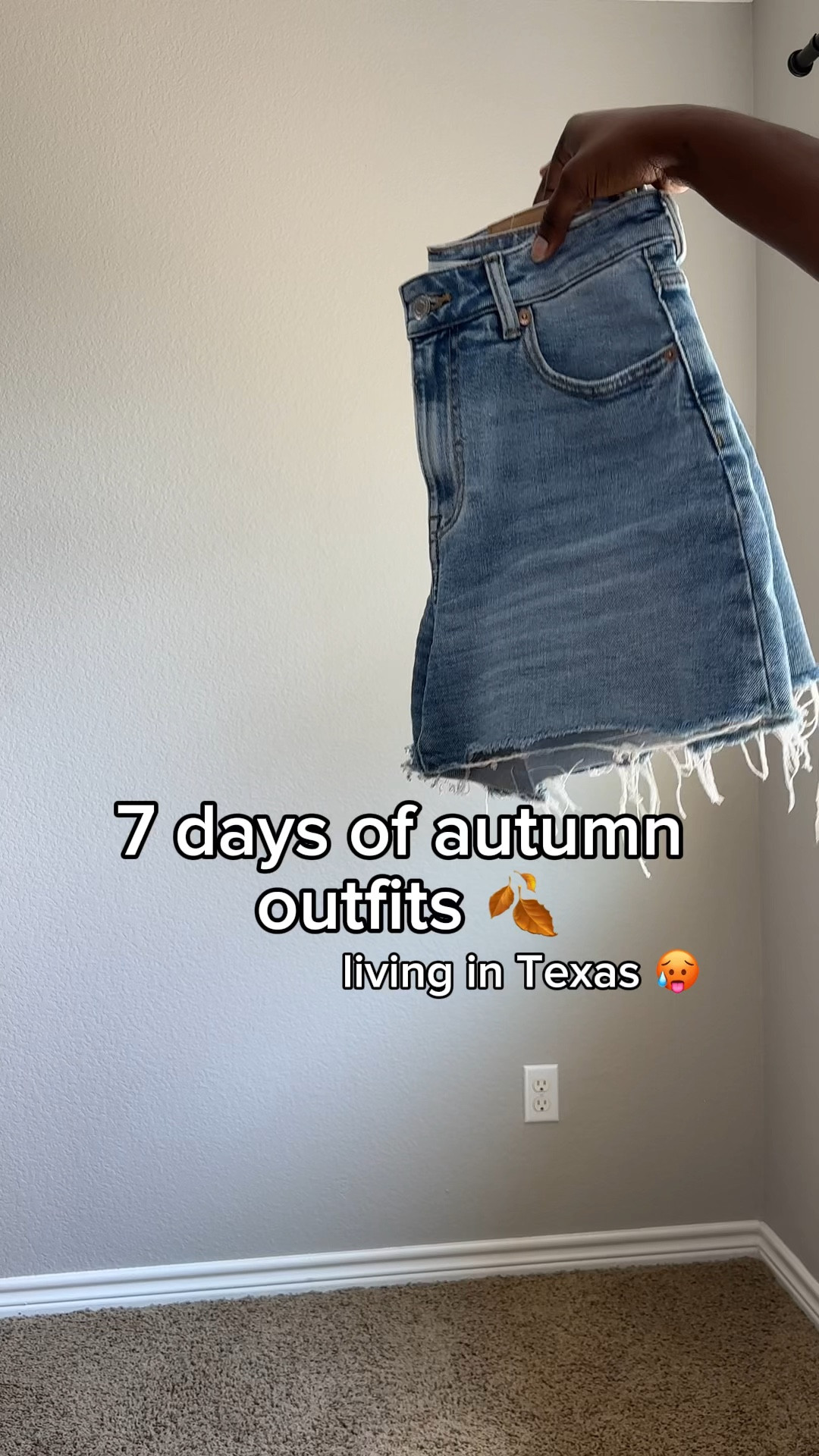 Fall
Hallowen 
Autumn 
Jacket size M

#LTKSeasonal #LTKGiftGuide #LTKHoliday