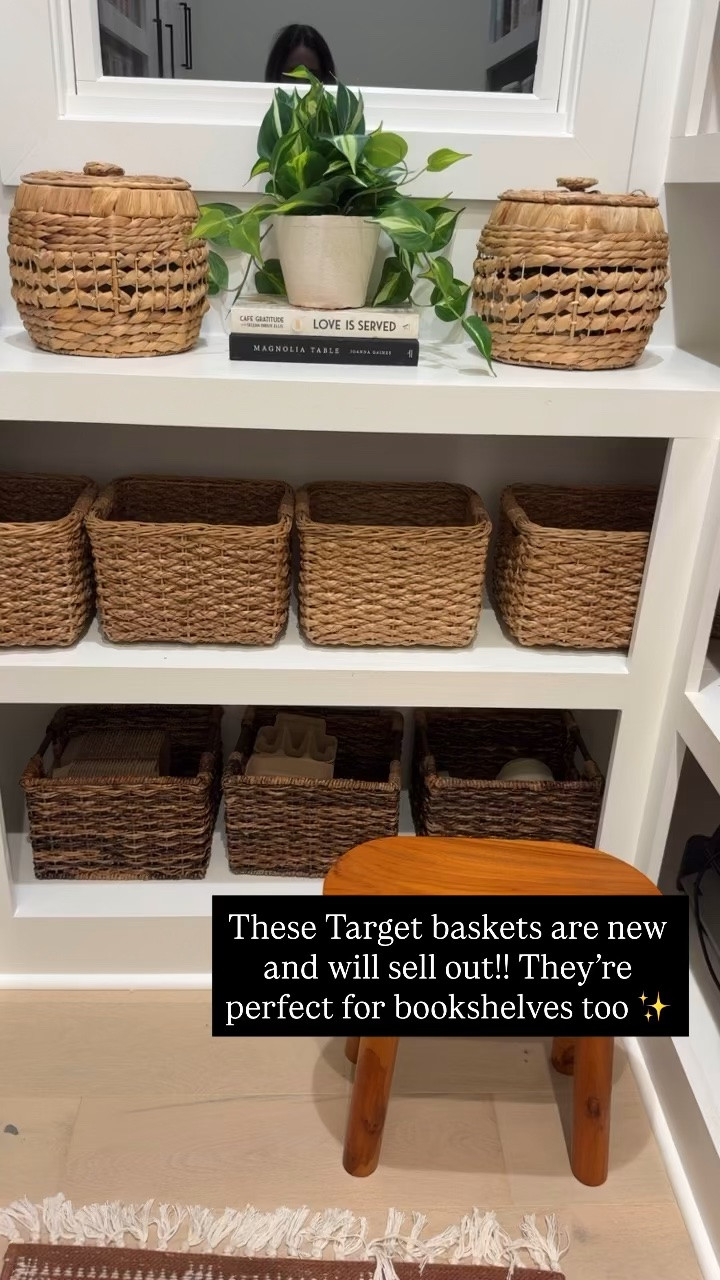 These round woven Target baskets with the cutest lids are sure to sell out ✨ They’d be perfect for bookshelves as well! 🏡

#LTKHome #LTKSaleAlert