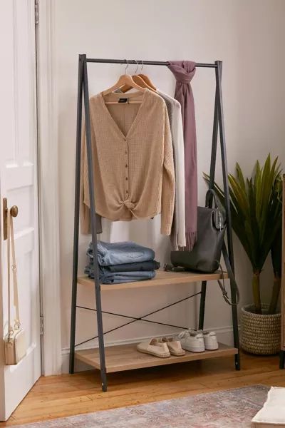 Kirby Clothing Rack | Urban Outfitters (US and RoW)