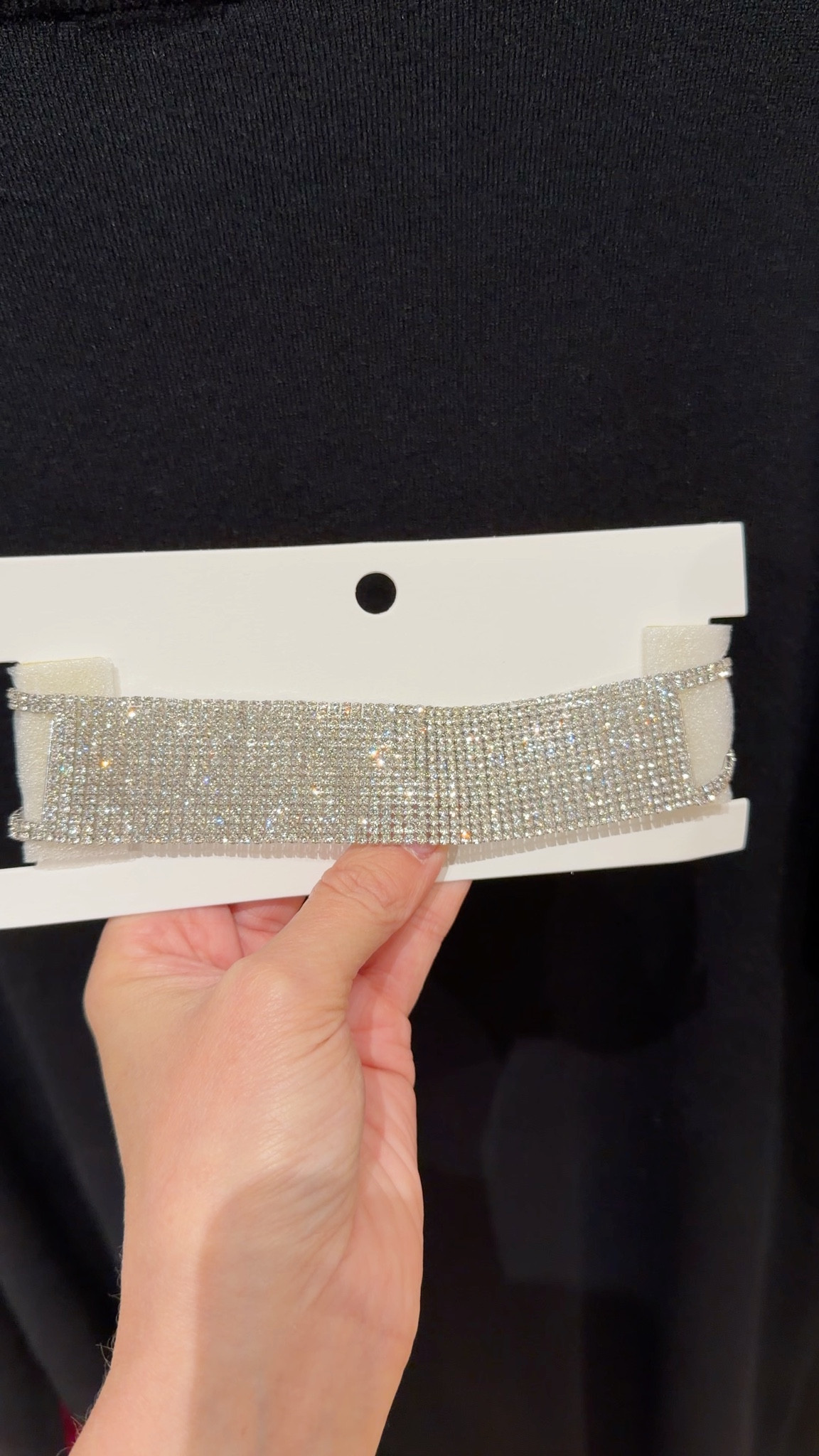 ￼ This rhinestone choker necklace is so sparkly. I love how thick it is!

#LTKWedding