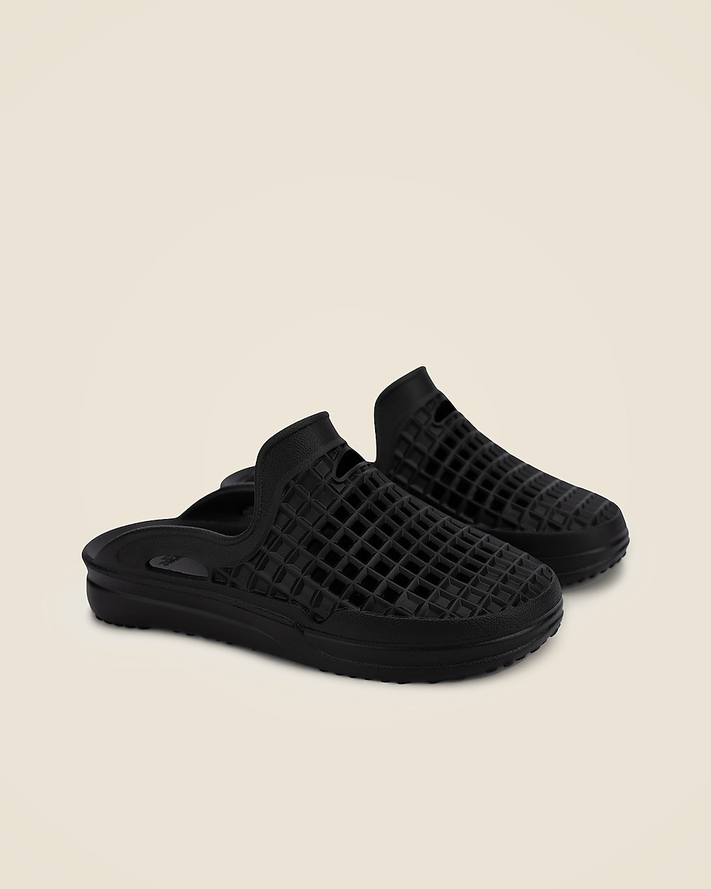 LUSSO CLOUD™ SCENARIO slides | J. Crew US